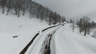 UNESCO tarafından koruma altına alınan Camili Havzası, karla kaplandı; doğaseverler