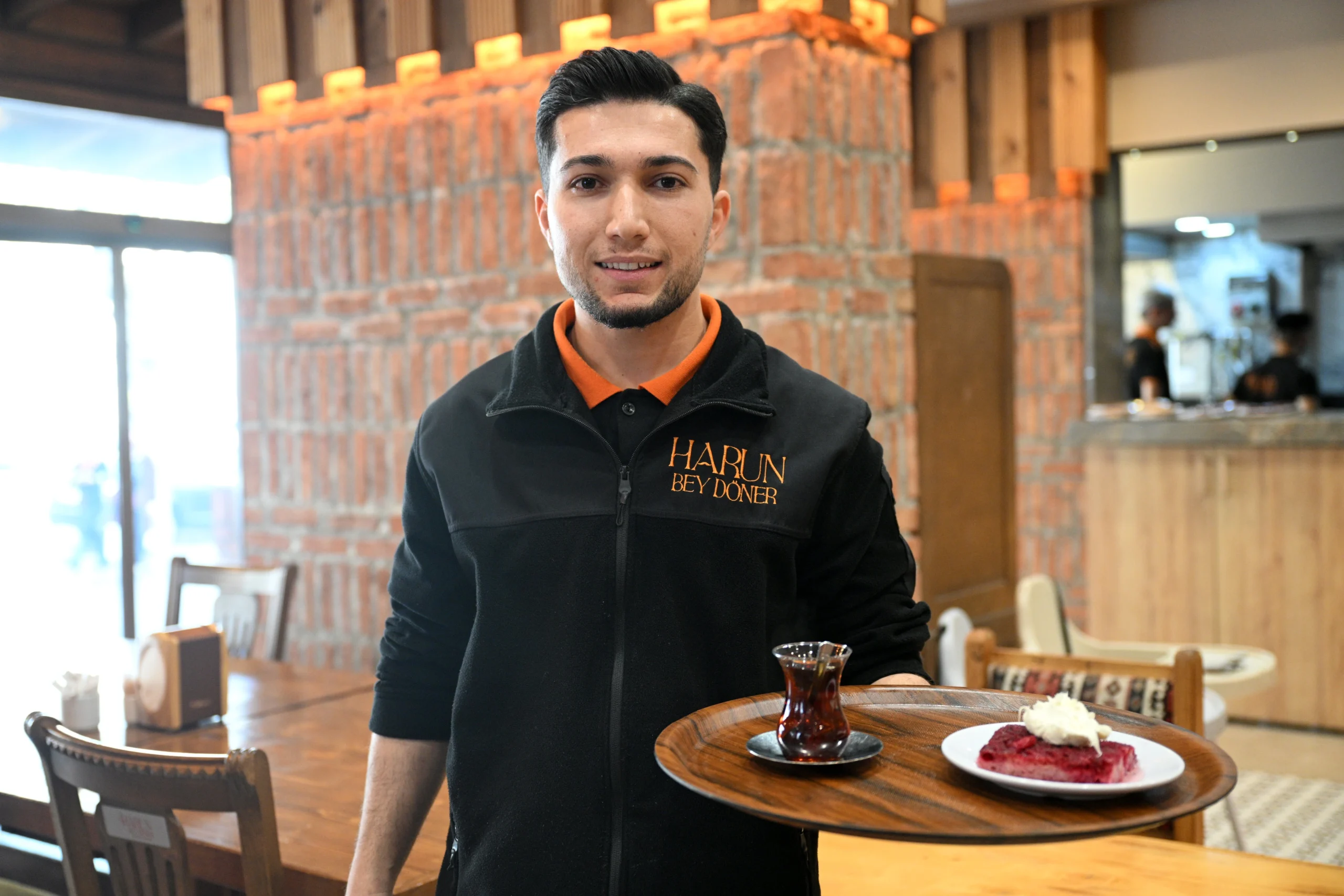 Kayseri’de yabancı bir turistin garsona yanlışlıkla verdiği 50 avroluk bahşiş,