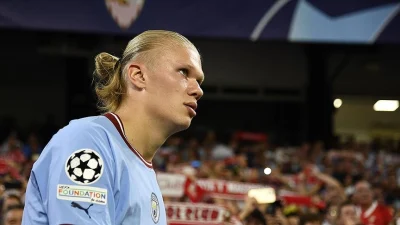 Manchester City'nin golcüsü Erling Haaland, Premier Lig'de 100 gole ulaşan