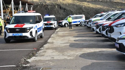 Şırnak’ta emniyet ve jandarma teşkilatlarının hizmet kapasitesi 159 yeni araçla
