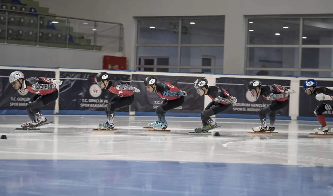 Türkiye, sürat pateninde tarihi bir başarıya imza attı. Furkan Akar