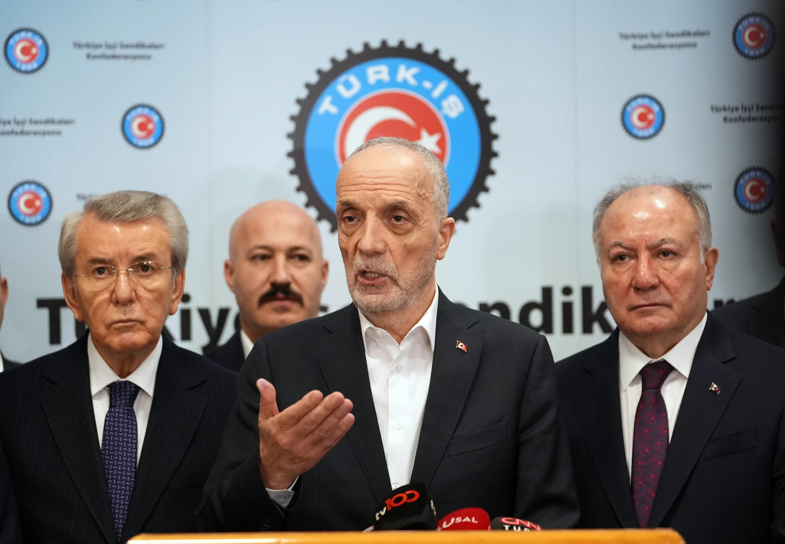 TÜRK-İŞ Genel Başkanı Atalay, "Asgari ücrette temel kriter; kira, gıda,