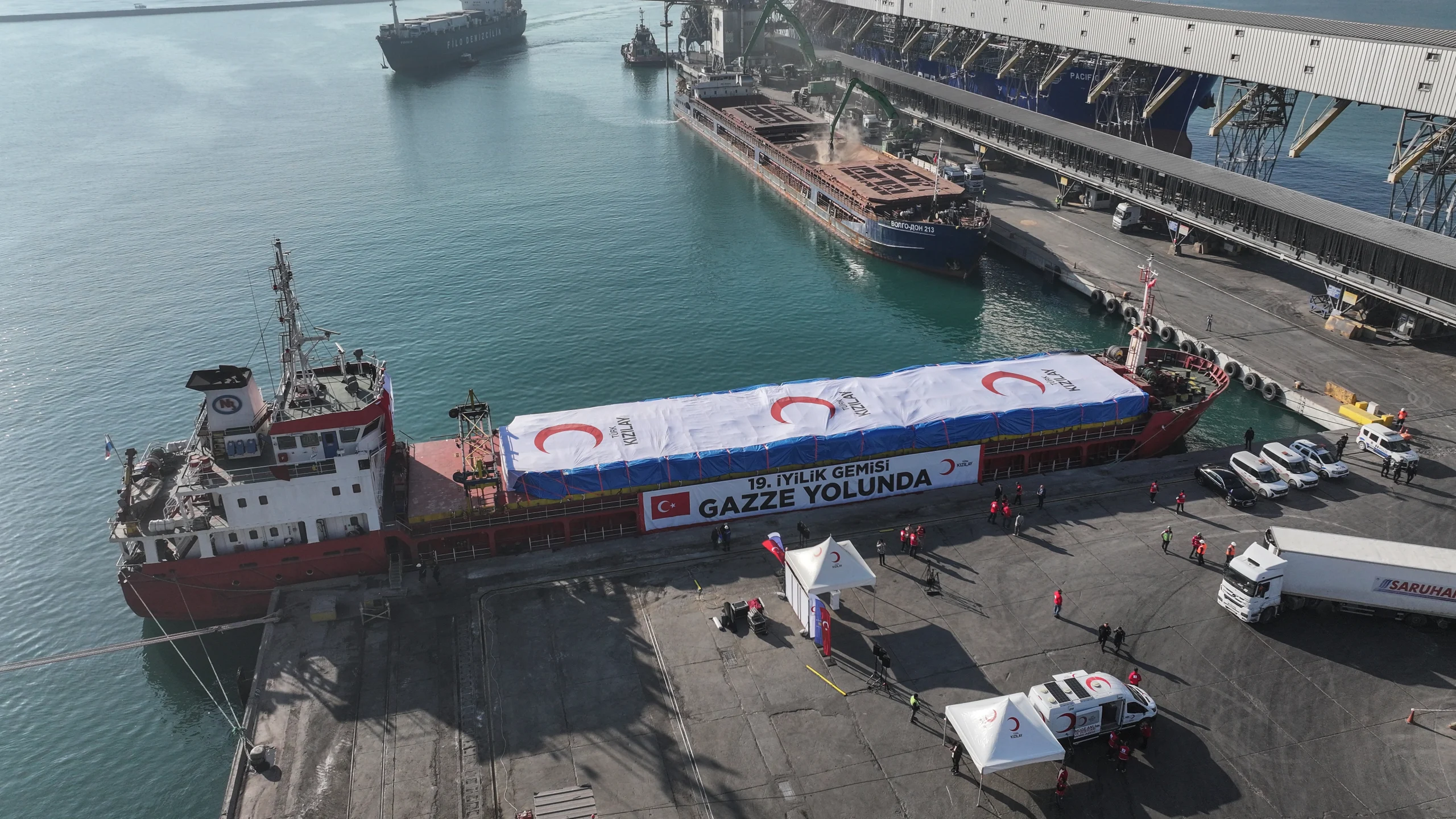 Gazze’ye insani yardım ulaştırmak amacıyla hazırlanan 19. İyilik Gemisi, Mersin’den