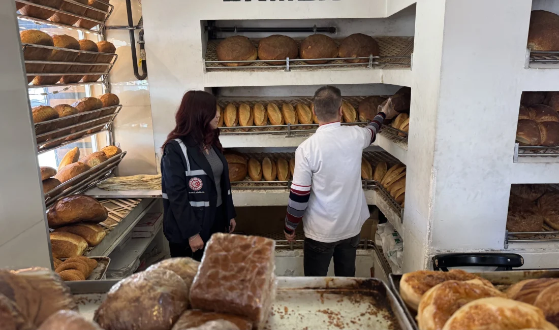 Trabzon’da Fırınlara Sıkı Denetim: Gramaj ve Fiyatlar Mercek Altında Trabzon’da ekmek ve unlu mamullerde gramaj ve fiyat ihlallerine karşı