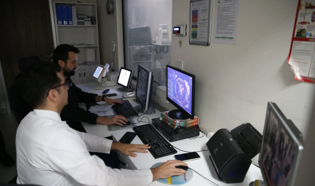 Trakya Üniversitesi’nde “Stres Kardiyak MRI” Dönemi Başladı Edirne’de Trakya Üniversitesi Tıp Fakültesi, kalp damar hastalıklarının tanısında etkili