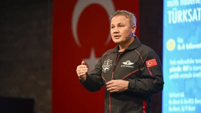 İlk Türk astronot Alper Gezeravcı, Türkiye’nin Ay’a yumuşak iniş yapacak