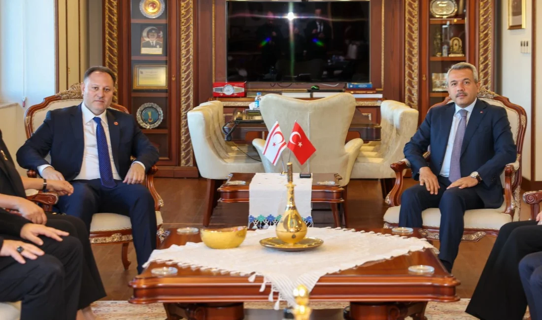 KKTC Meclis Başkanı Ziya Öztürkler, Rize’de yaptığı açıklamada, Türkiye’nin garantörlüğü