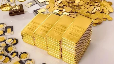 Küresel piyasalarda artan jeopolitik riskler ve faiz indirimi beklentileriyle altın