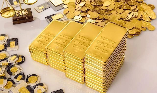 Küresel piyasalarda artan jeopolitik riskler ve faiz indirimi beklentileriyle altın