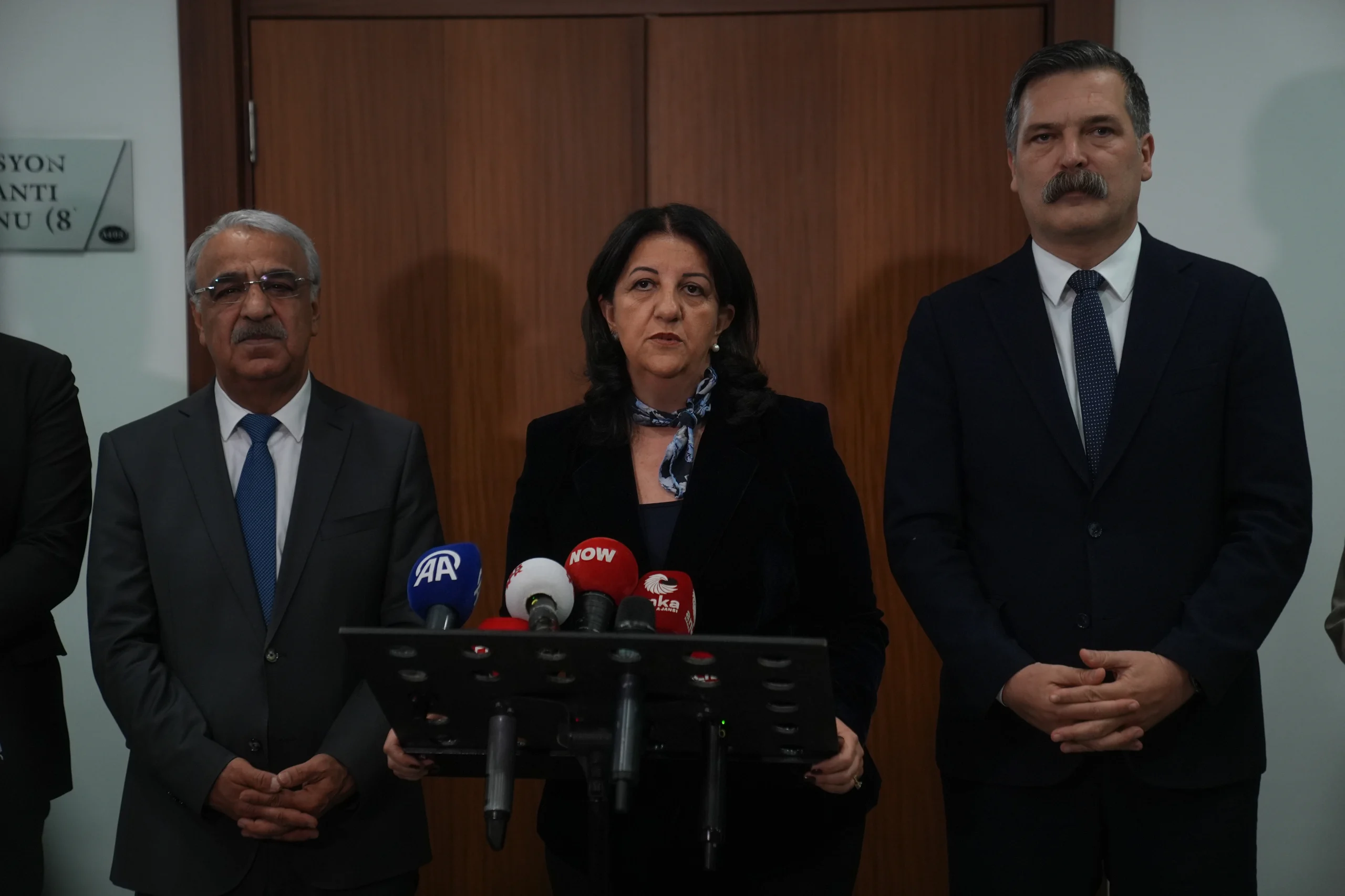 TİP ve DEM Parti heyetleri TBMM'de barış, demokrasi ve özgürlükler