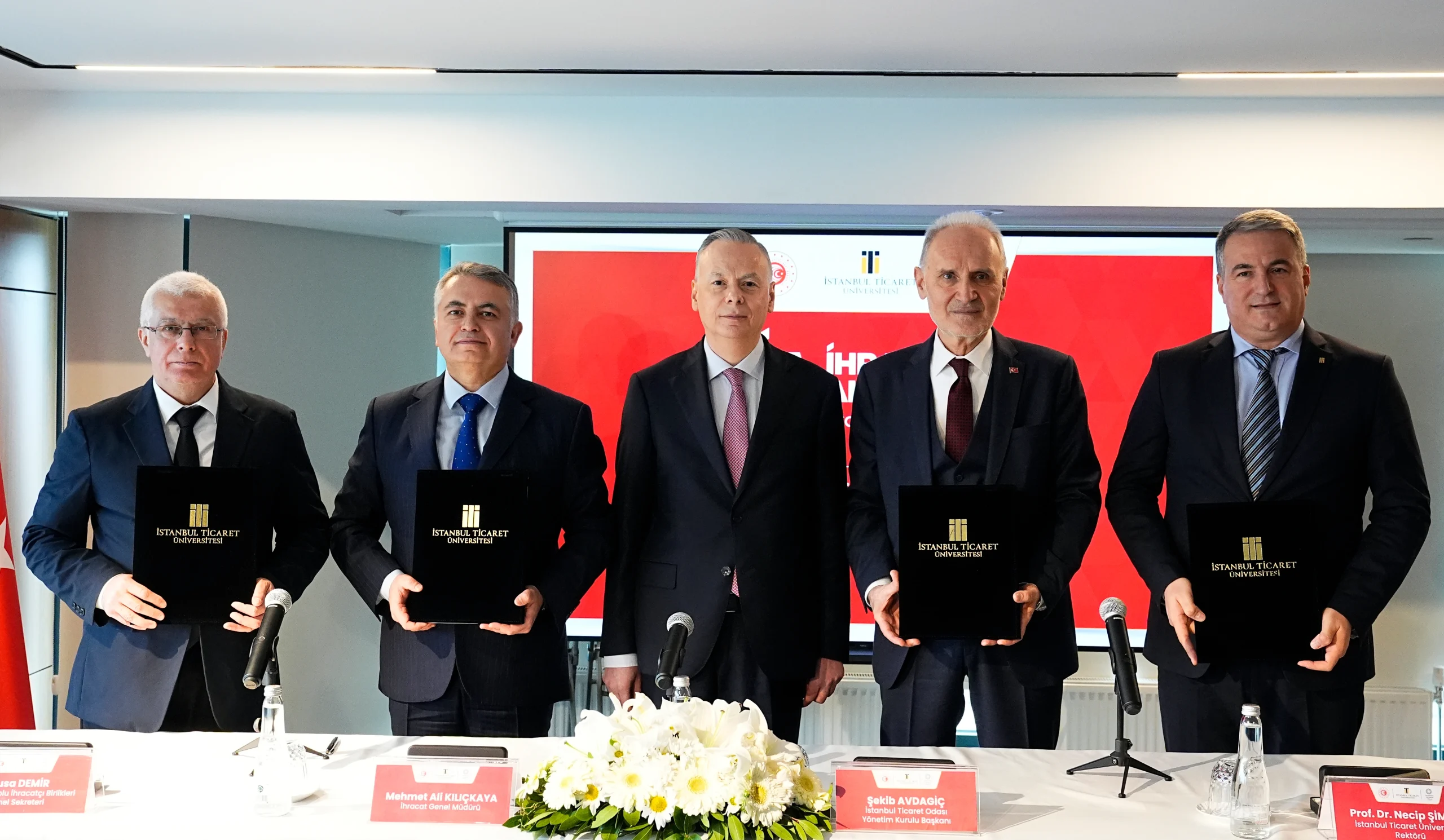 Ticaret Bakanlığı öncülüğünde kurulan İhracat Akademisi, İstanbul Ticaret Odası ve