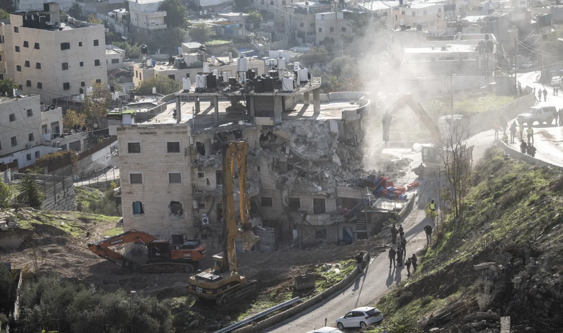 İsrail ordusu, işgal altındaki Doğu Kudüs’ün Silvan beldesinde Filistinlilere ait