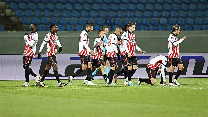 UEFA Konferans Ligi'nde mücadele eden Samsunspor, evinde AEK karşısında 2-1