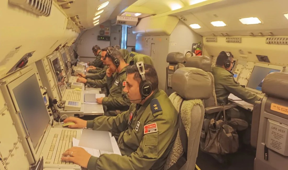 Türk Hava Kuvvetleri'ne bağlı savaş ve destek uçakları, Kıbrıs'ın güneyinde