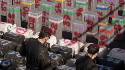 Atlantik’te yakalanan 10 tona yakın kokainle bağlantılı soruşturmada, tutuklu bulunan