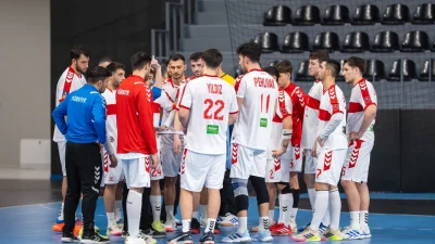 Başantrenör Camino, "Türk hentbolunun potansiyeline inanıyorum. Eleme aşamasına yükselmek için