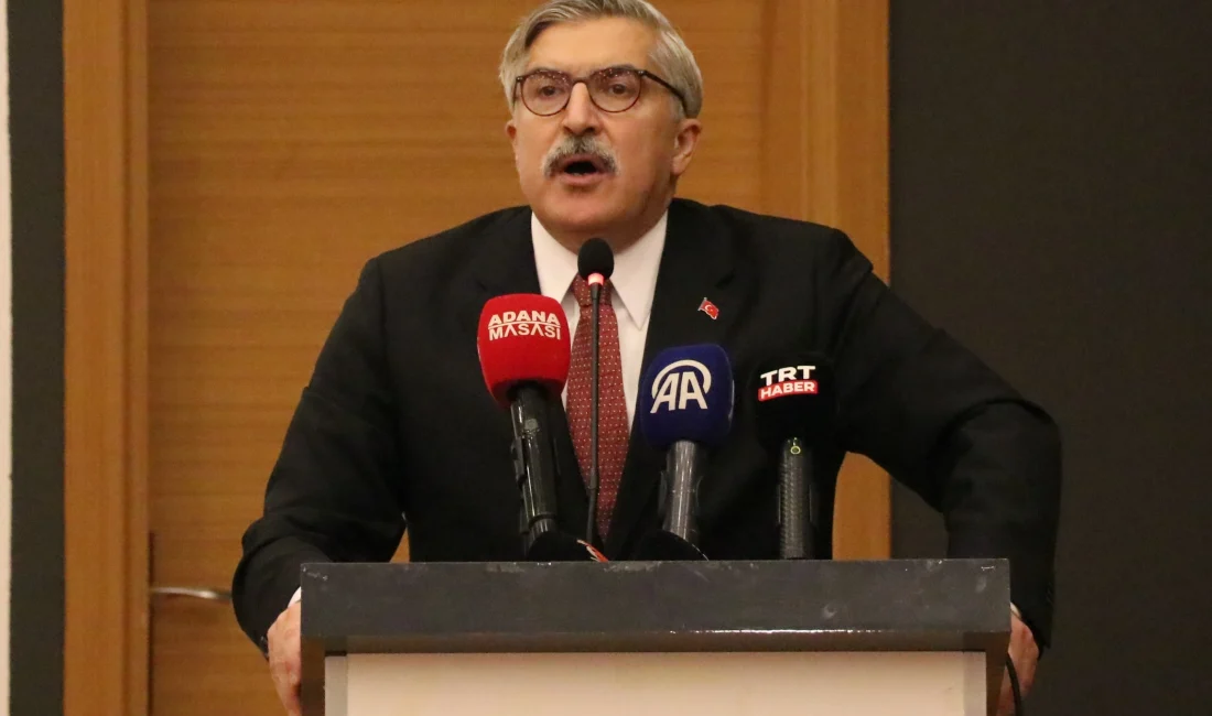AK Parti'li Hüseyin Yayman, Adana'daki konuşmasında CHP'yi sert sözlerle eleştirirken,