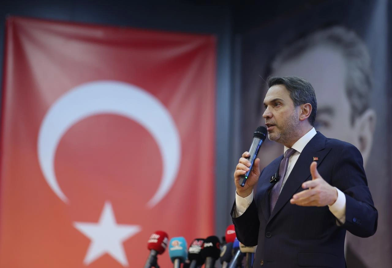 Enerji Bakanı Bayraktar, Akkuyu NGS’de elektrik üretiminin 2026’da başlayacağını açıkladı.