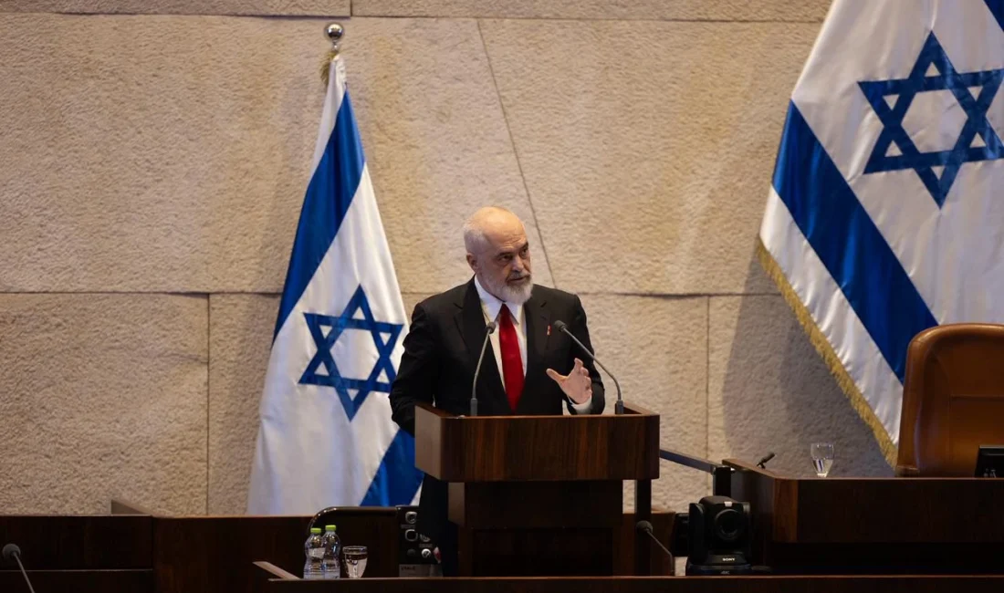 Arnavutluk Başbakanı Edi Rama, Gazze’de barışı tesis etmeyi amaçlayan kurulda,
