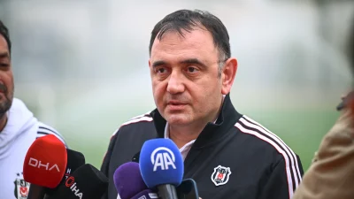 Beşiktaş Asbaşkanı Murat Kılıç, transfer çalışmalarının sürdüğünü ve dört farklı