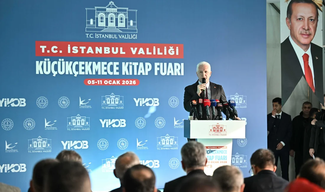İstanbul Valiliği’nin öncülüğünde hayata geçirilen Küçükçekmece Kitap Fuarı, öğrenciler, öğretmenler