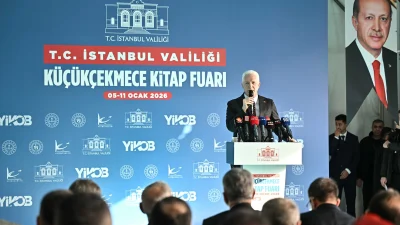 İstanbul Valiliği’nin öncülüğünde hayata geçirilen Küçükçekmece Kitap Fuarı, öğrenciler, öğretmenler