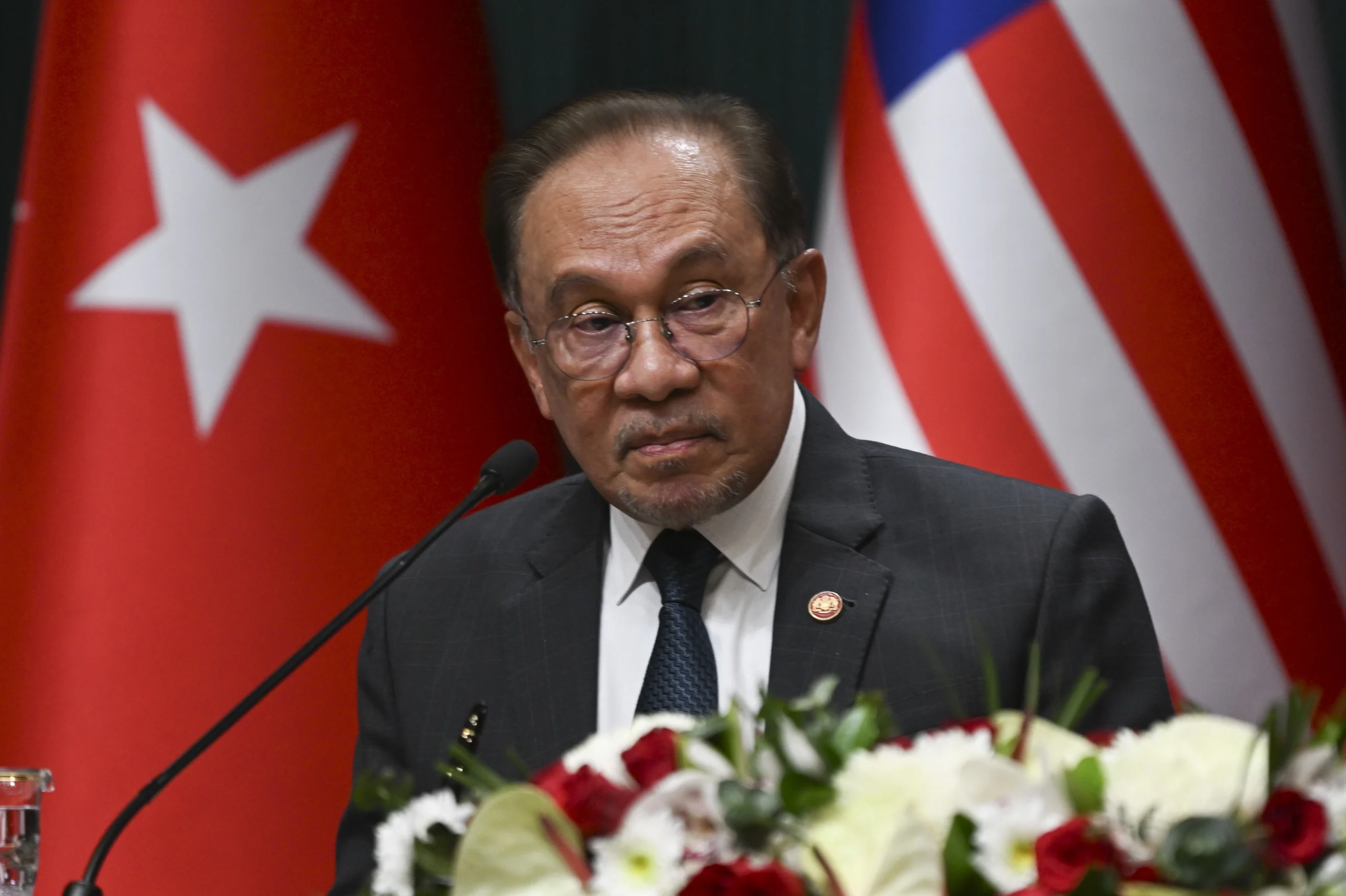 Ankara’daki “Güç Kayması” etkinliğinde konuşan Malezya Başbakanı Enver, Türkiye’nin adalet