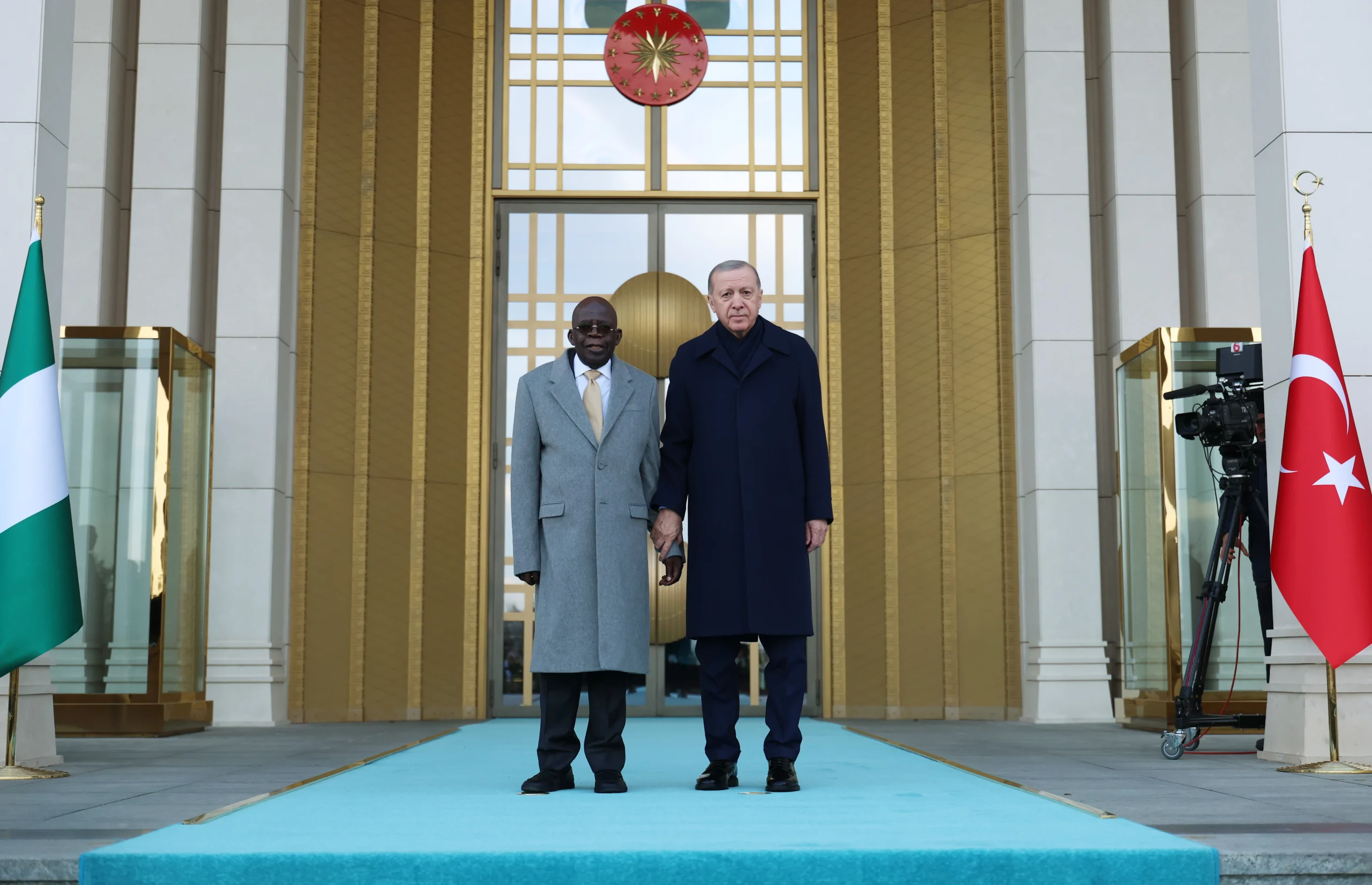 Cumhurbaşkanı Recep Tayyip Erdoğan, Nijerya Cumhurbaşkanı Tinubu’yu 103 süvarinin eşlik