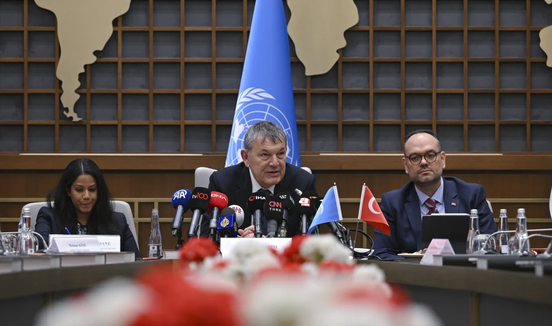 UNRWA: Gazze’de eğitim ihmal edilirse kayıp nesil riski var UNRWA Genel Komiseri Philippe Lazzarini, Ankara’da yaptığı açıklamada Gazze’de eğitimin