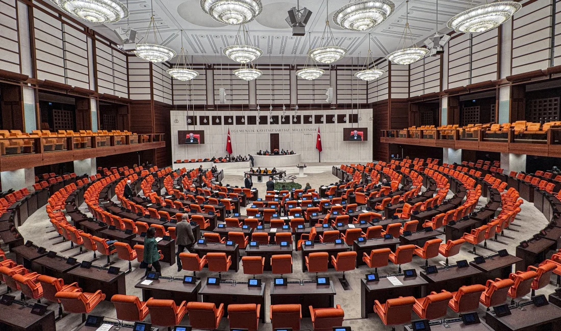 Meclis Genel Kurulu’nda Osmaniye’nin kurtuluş yıldönümü, emekli maaşları ve Muğla’nın