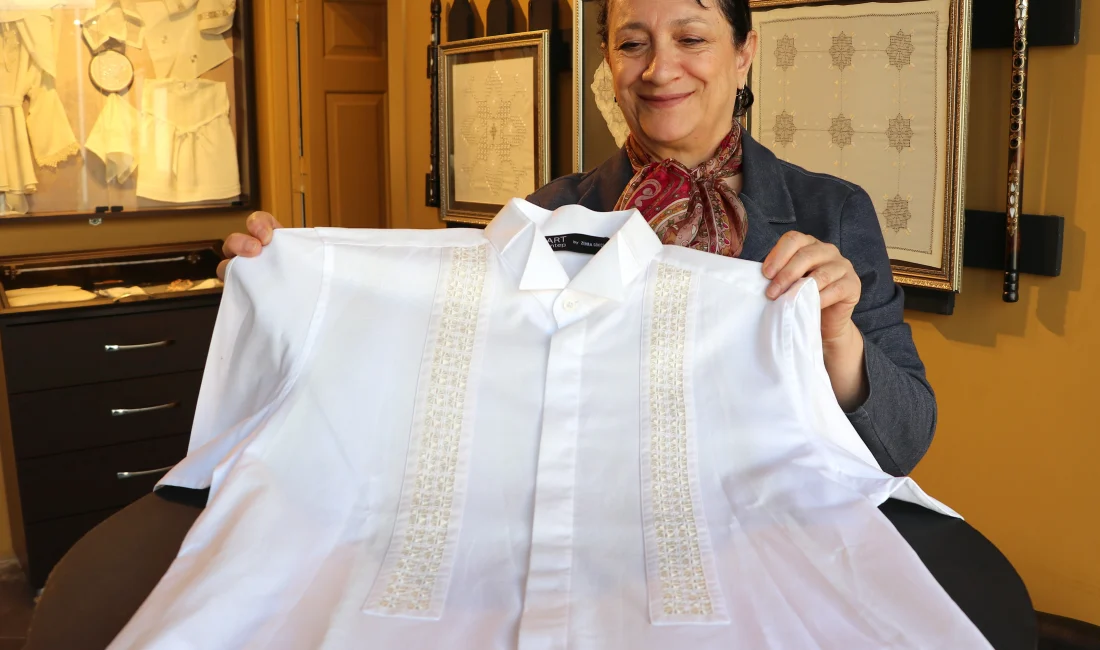 Gaziantep’te kadınların öncülüğünde yürütülen çalışmalarla, Antep işi nakışı modern tasarımlarla