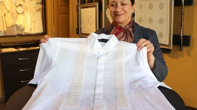 Gaziantep’te kadınların öncülüğünde yürütülen çalışmalarla, Antep işi nakışı modern tasarımlarla