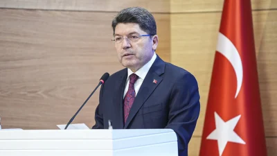 Adalet Bakanı Yılmaz Tunç, CHP Genel Başkanı Özgür Özel'in Cumhurbaşkanı