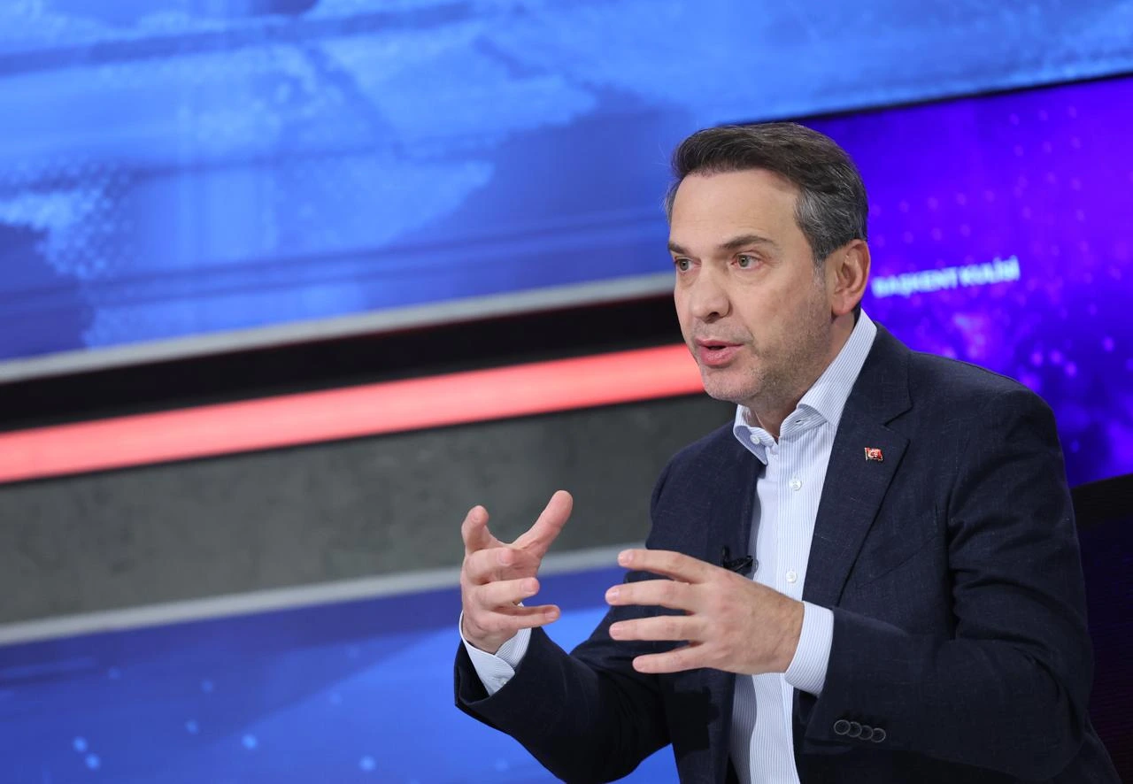 Enerji Bakanı Alparslan Bayraktar, Azerbaycan'dan 2029'da başlayacak ve 15 yıl