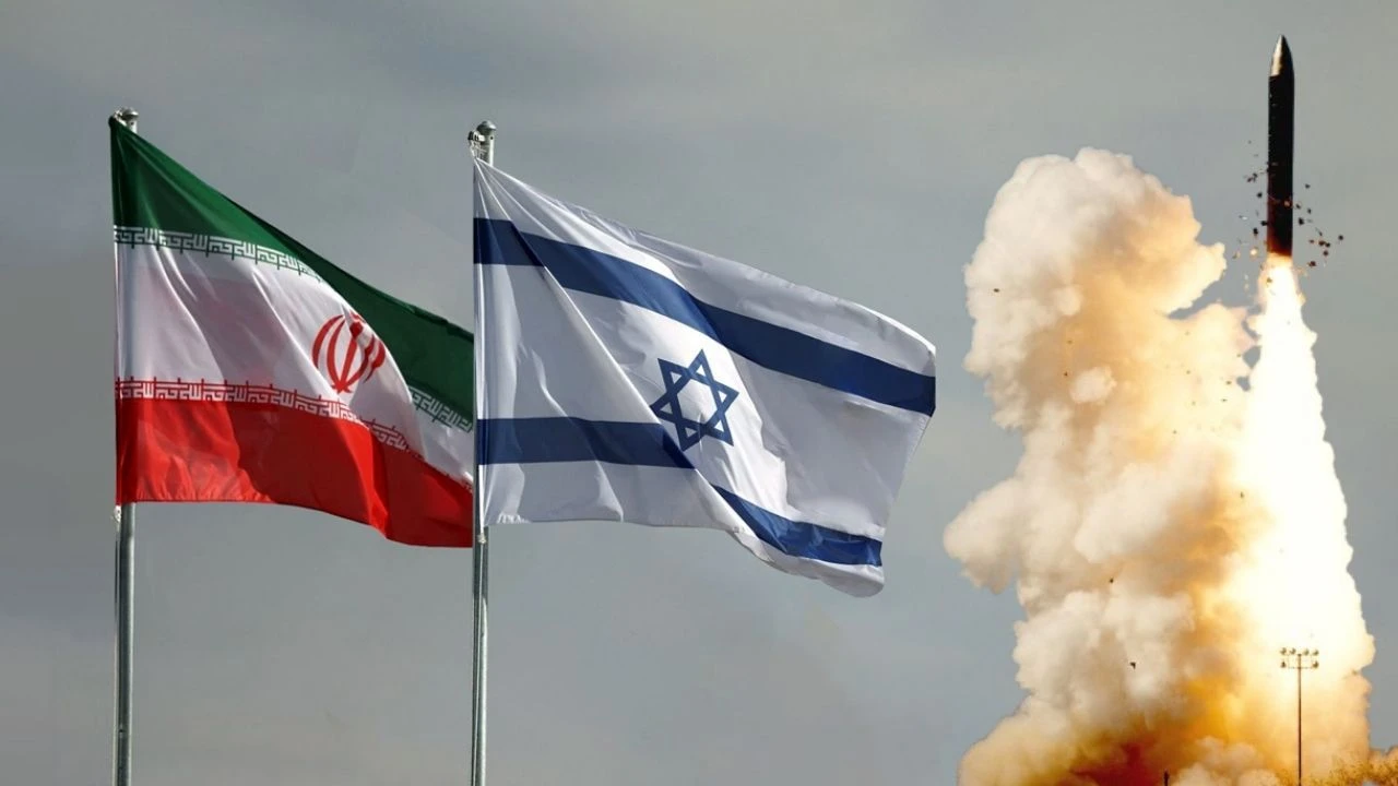 ABD’nin bölgedeki askeri hareketliliği İsrail’de tedirginliğe neden oldu. İran’ın önleyici