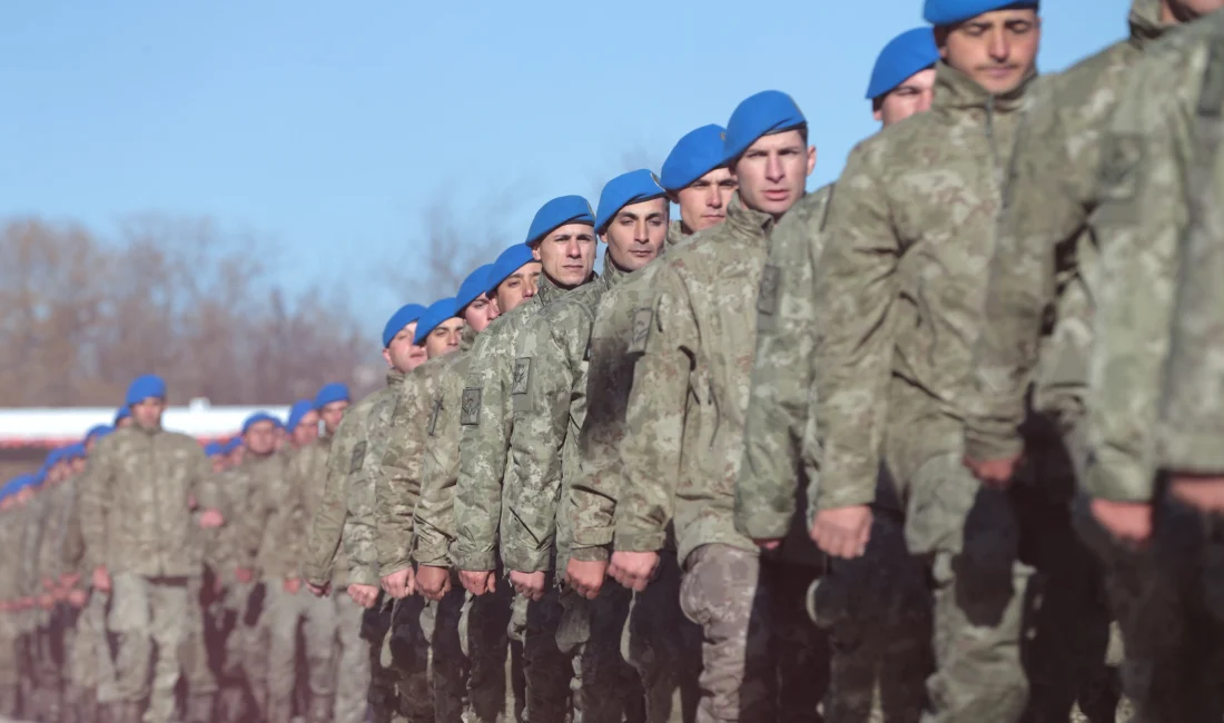 Isparta’da 547 komando mezuniyet sevinci yaşadı Isparta’da zorlu eğitim sürecini tamamlayan uzman erbaş ve sözleşmeli erler,