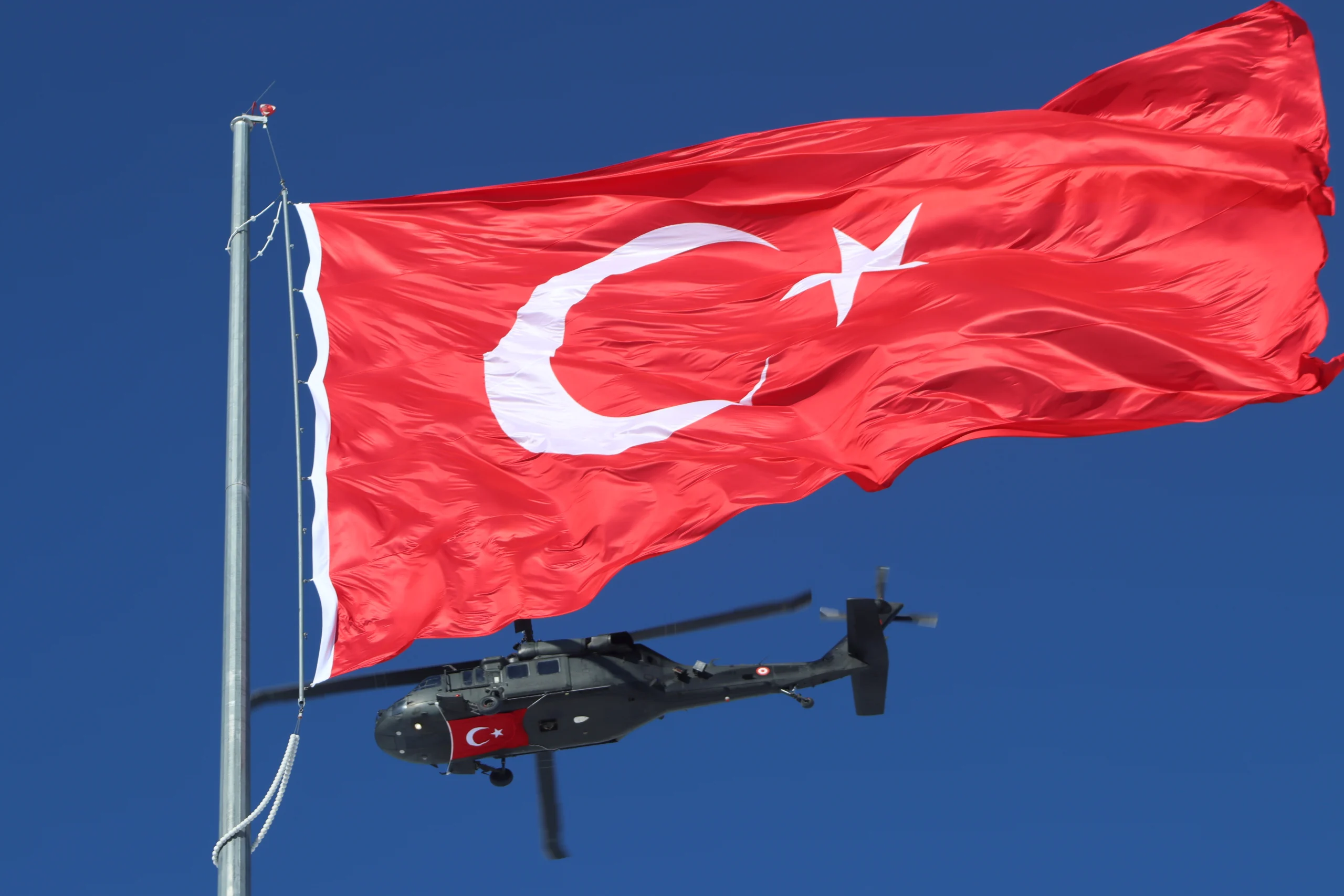 Gençlik ve Spor Bakanı Osman Aşkın Bak, Sarıkamış Harekatı’nın 111.