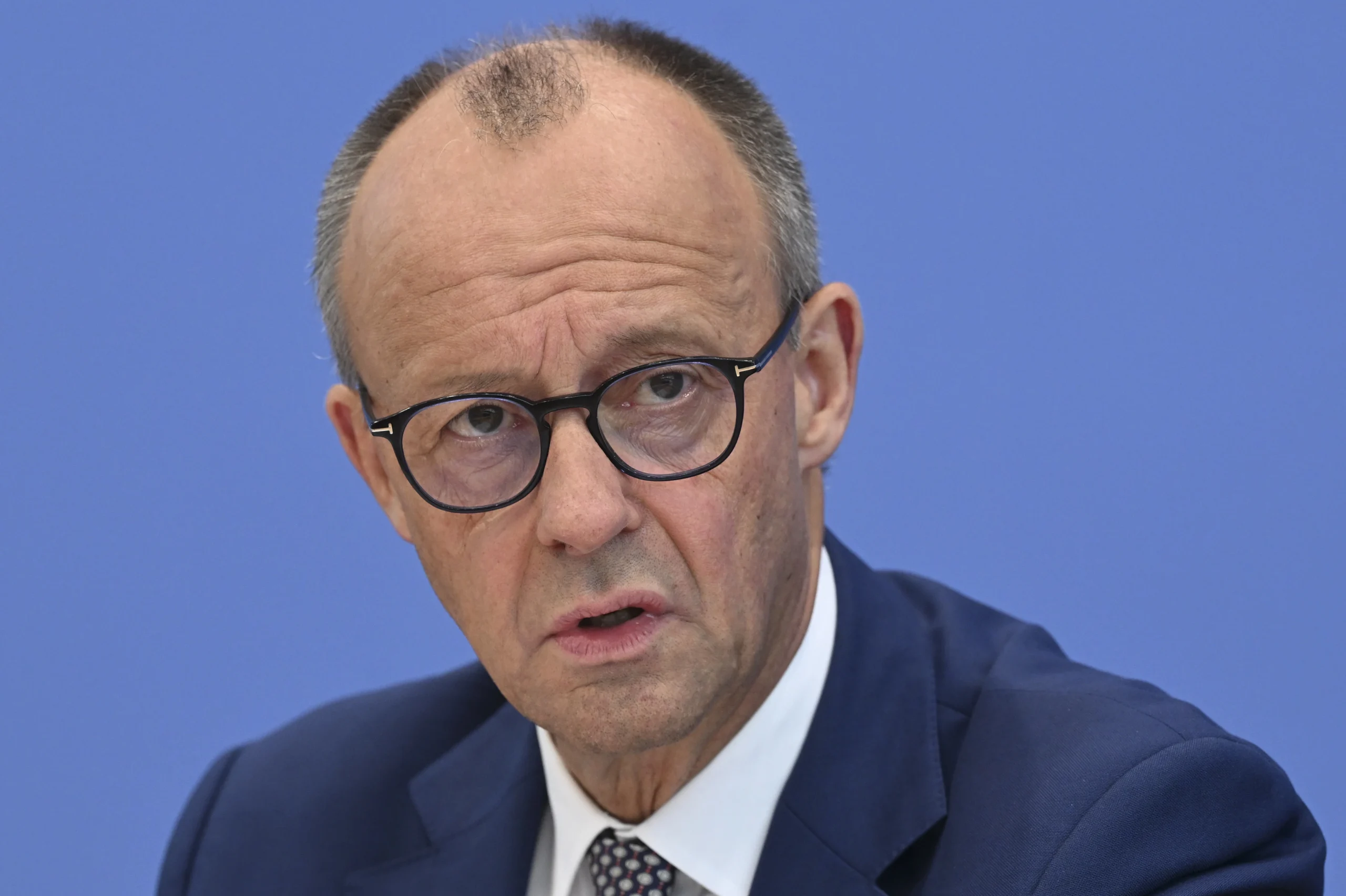 Almanya Başbakanı Friedrich Merz, ekonomik durgunluk ve iş gücü açığına