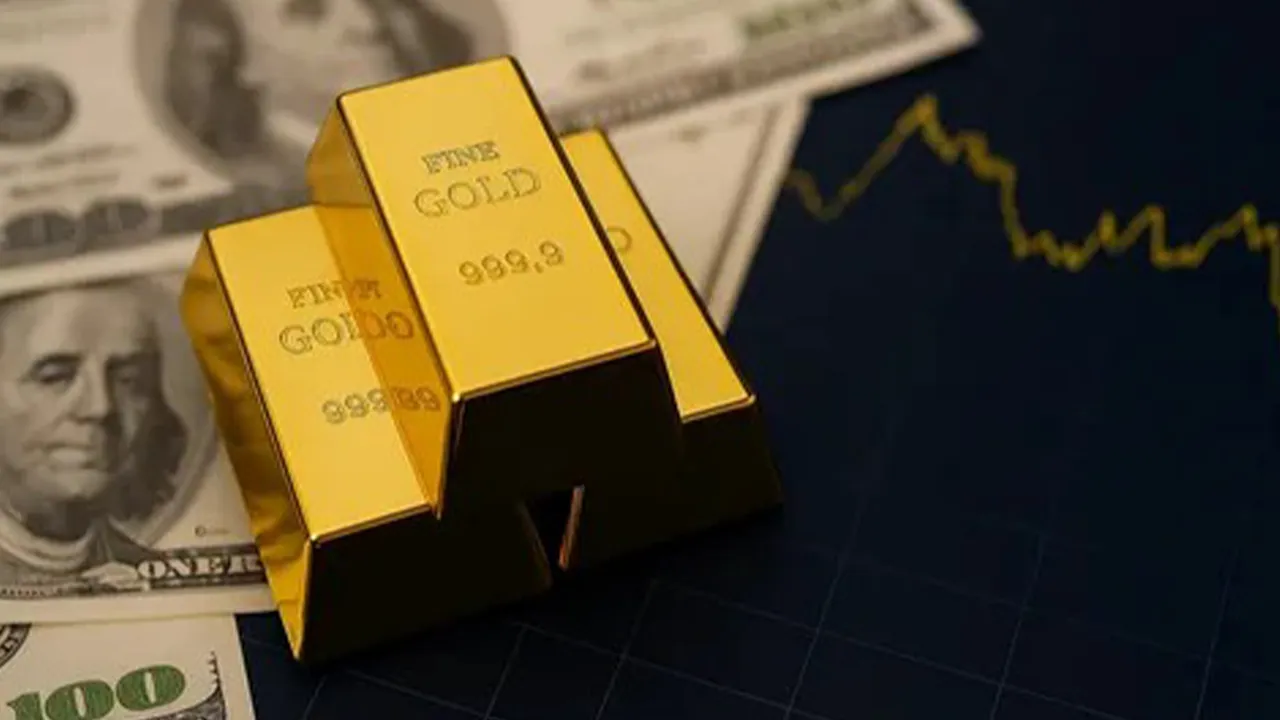 Küresel piyasalarda artan belirsizlik, altın ve gümüş fiyatlarında son yılların