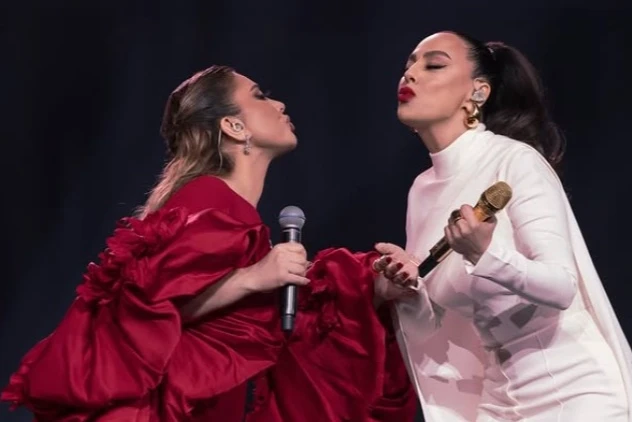 Ünlü sanatçı Ebru Gündeş’in Riyad konseri hem performansı hem de