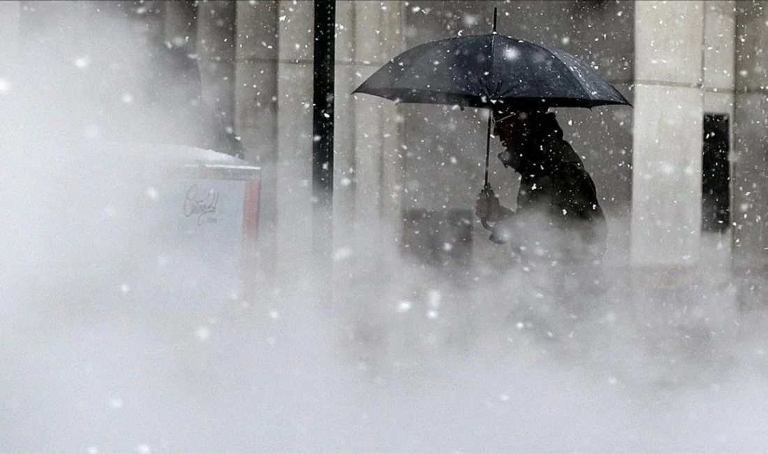 Meteoroloji, yurdun birçok bölgesinde etkili olması beklenen fırtına ve sağanak