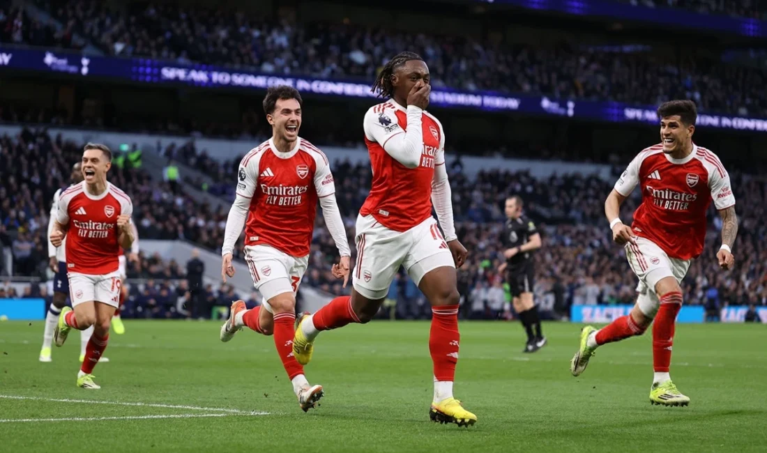 Avrupa futbolunda kritik gecede Arsenal derbiyi farklı kazandı, Barcelona zirveyi