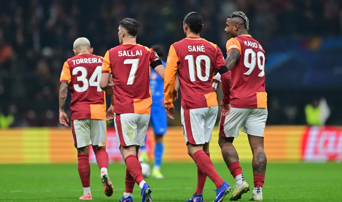 Galatasaray, RAMS Park’ta konuk ettiği Kayserispor’u farklı mağlup ederek liderlik