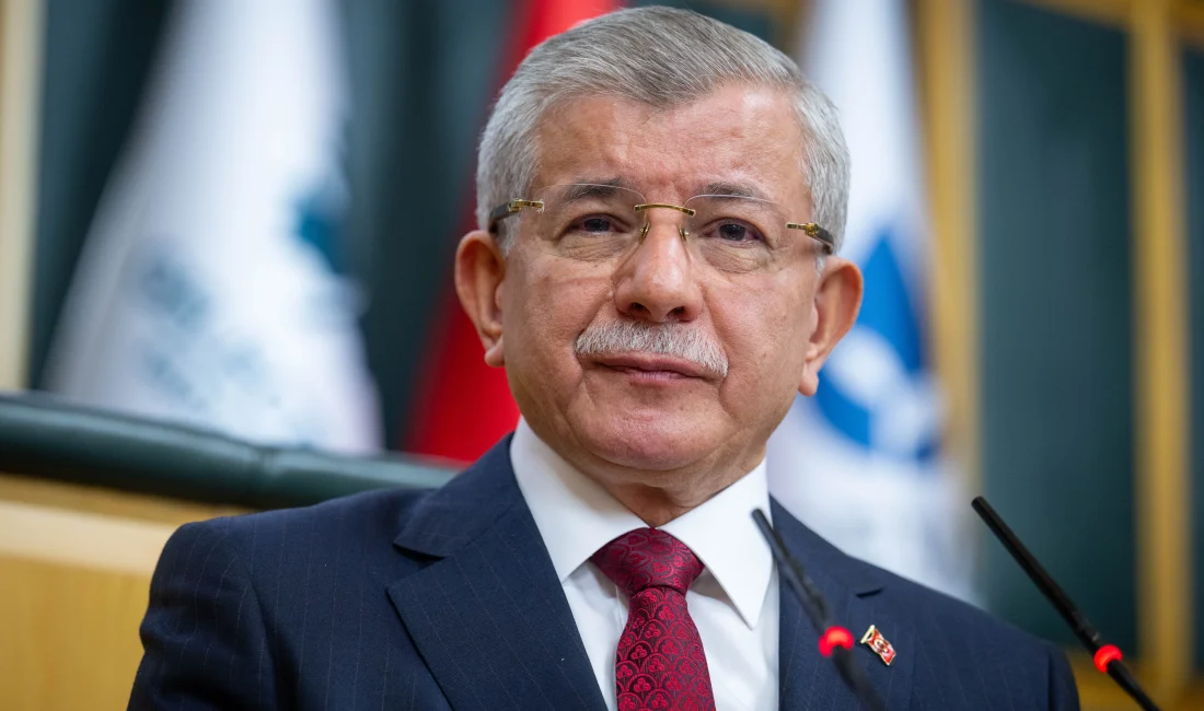 Gelecek Partisi lideri Ahmet Davutoğlu, Jeffrey Epstein belgelerinde adının geçmesine