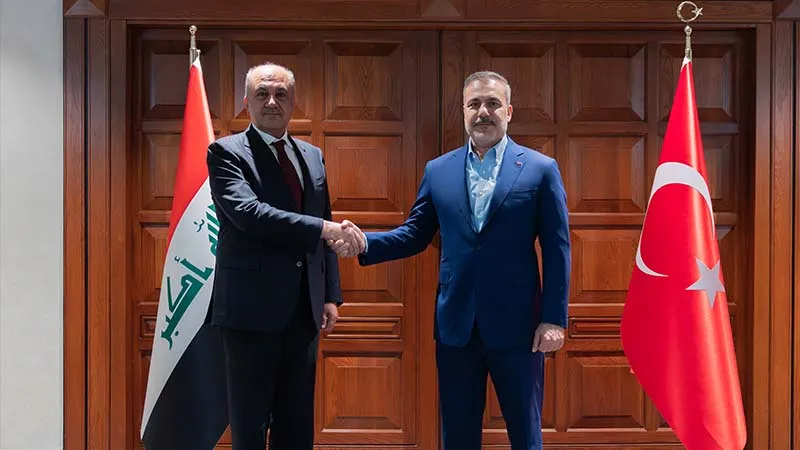 Dışişleri Bakanı Hakan Fidan, Irak Savunma Bakanı Sabit Abbasi ile