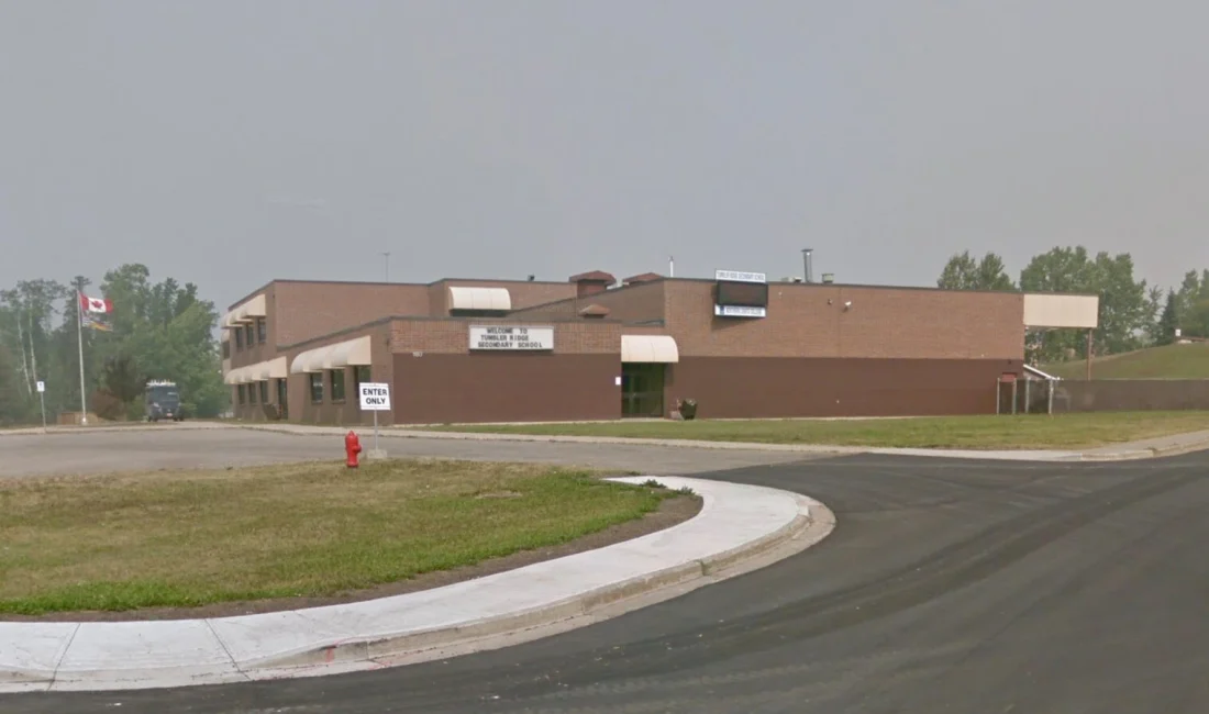 Kanada okul saldırısı 2026, British Columbia eyaletindeki Tumbler Ridge kasabasında