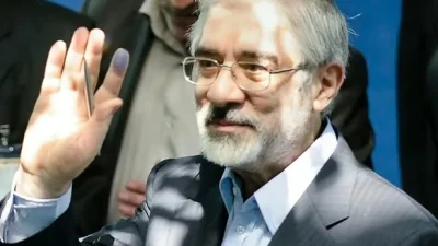 İran’da protestolarda binlerce kişinin hayatını kaybetmesi sonrası eski liderlerden gelen