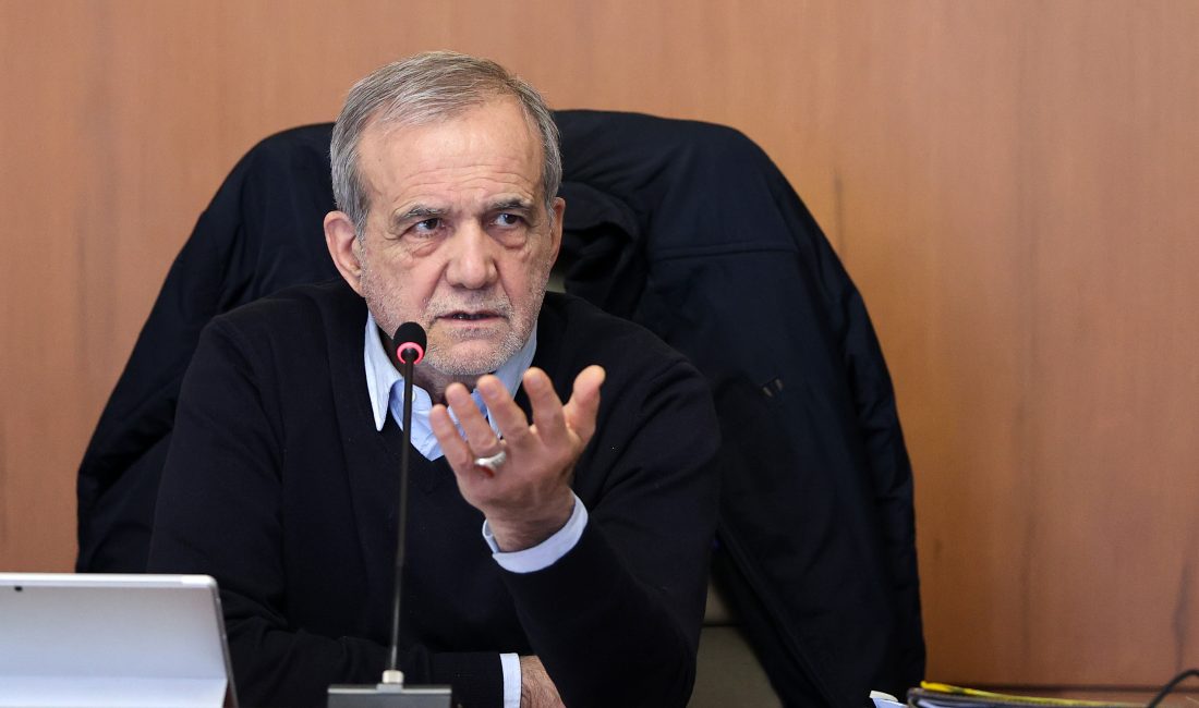 İran Cumhurbaşkanı Mesud Pezeşkiyan, ABD ile “adil ve eşit” müzakerelere