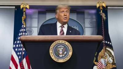 Epstein dosyalarında adının geçmesi sonrası konuşan ABD Başkanı Trump, rakiplerini