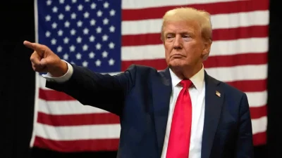 ABD Başkanı Donald Trump, küresel ithalat tarifesini yüzde 10’dan yüzde